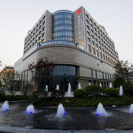 Yang Peng Jin Jiang Hotel Yangzhou Esterno foto