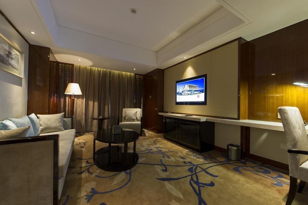 Yang Peng Jin Jiang Hotel Yangzhou Esterno foto