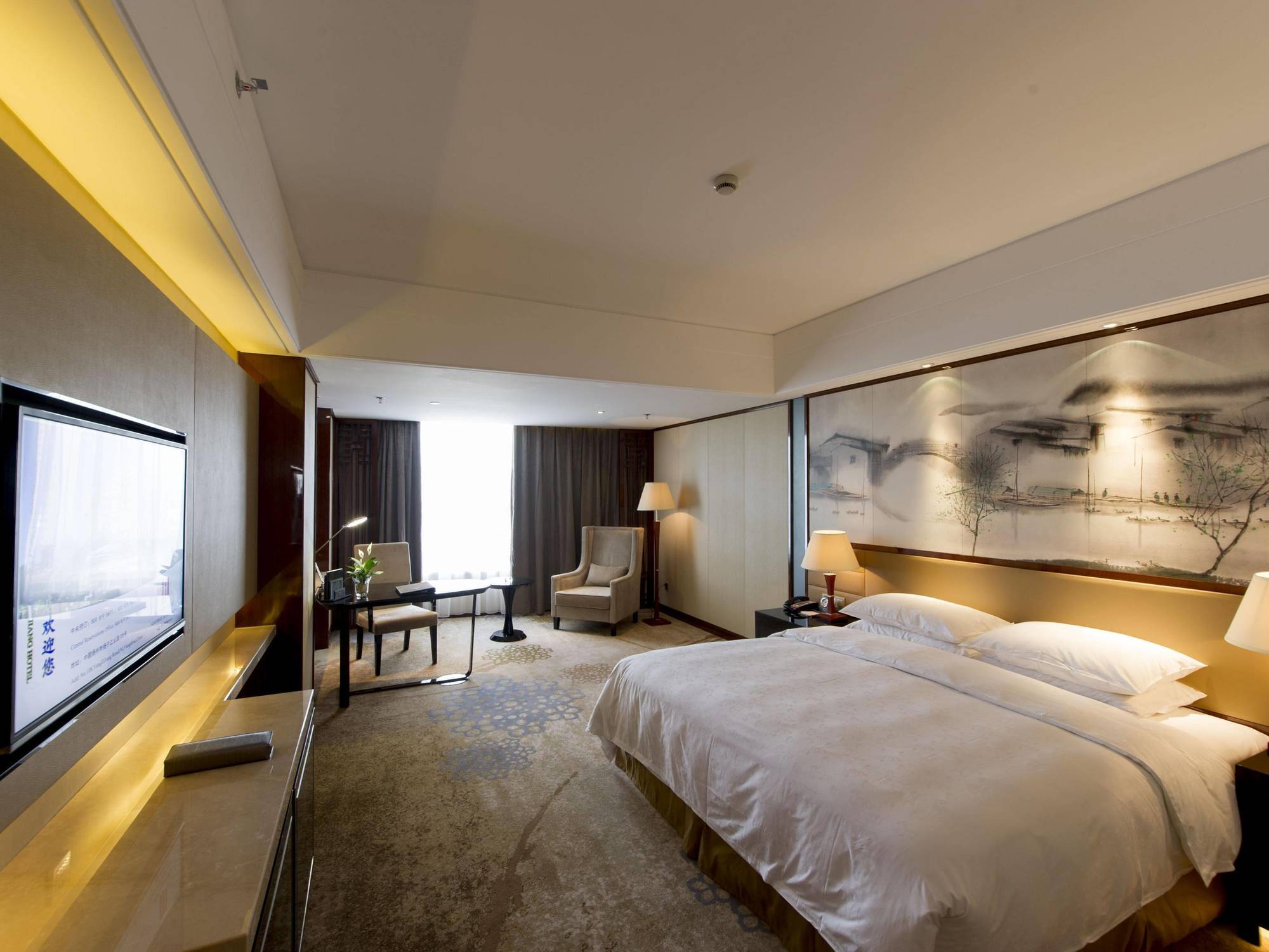 Yang Peng Jin Jiang Hotel Yangzhou Esterno foto